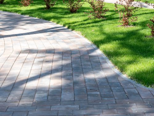 Installing Heat Resistance Hardscapes